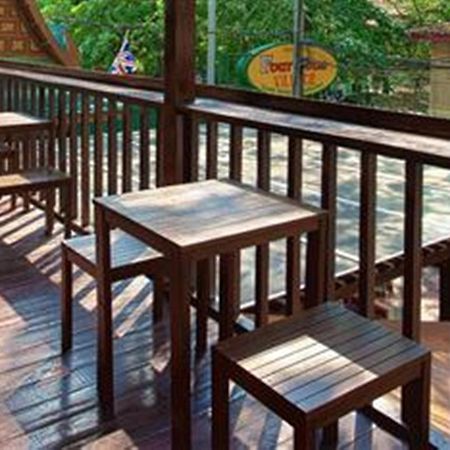 A And A Guesthouse Bangkok Extérieur photo
