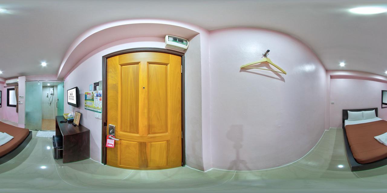 A And A Guesthouse Bangkok Extérieur photo