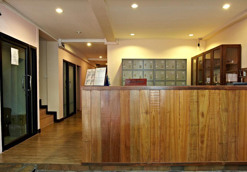 A And A Guesthouse Bangkok Extérieur photo