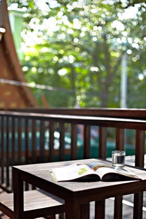 A And A Guesthouse Bangkok Extérieur photo